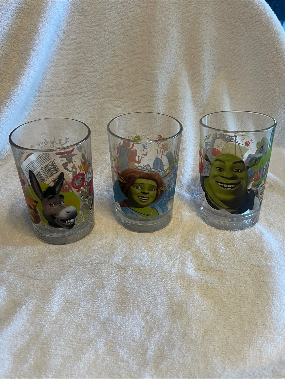 3 Vintage NWT McDonalds Shrek Character Glass’s..2007